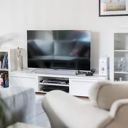 5 Bedroom Family With Sauna Close To Center Apartament Rovaniemi